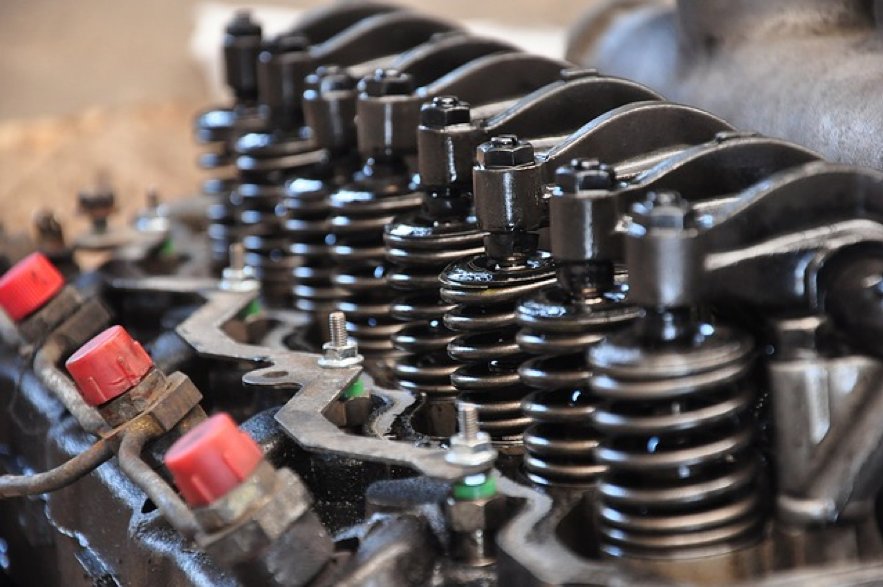 口コミから分かる「カーセンサーアフター保証」の特徴やメリットをご紹介!ガリバーの保証とどっちが信頼できる?